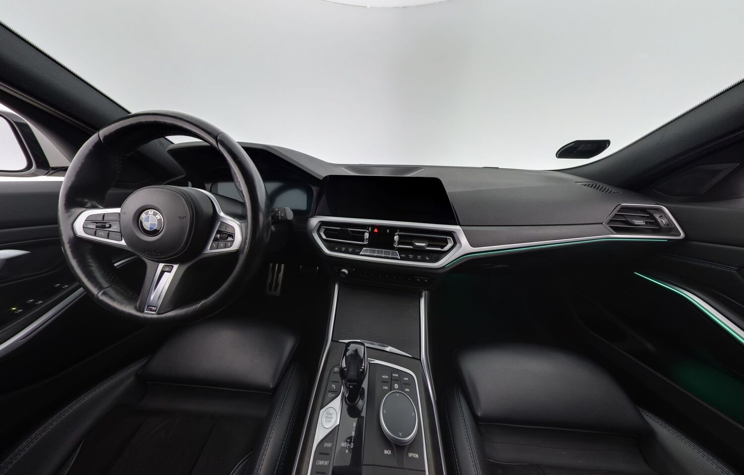 BMW 320 vaihtoauto