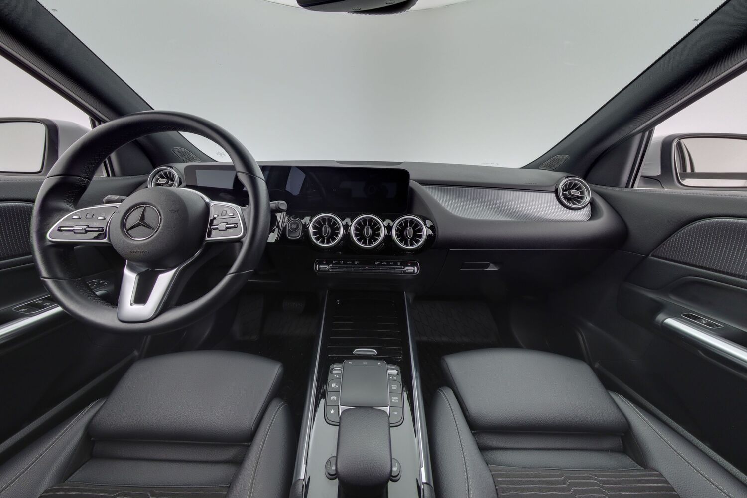 Mercedes-Benz EQA vaihtoauto