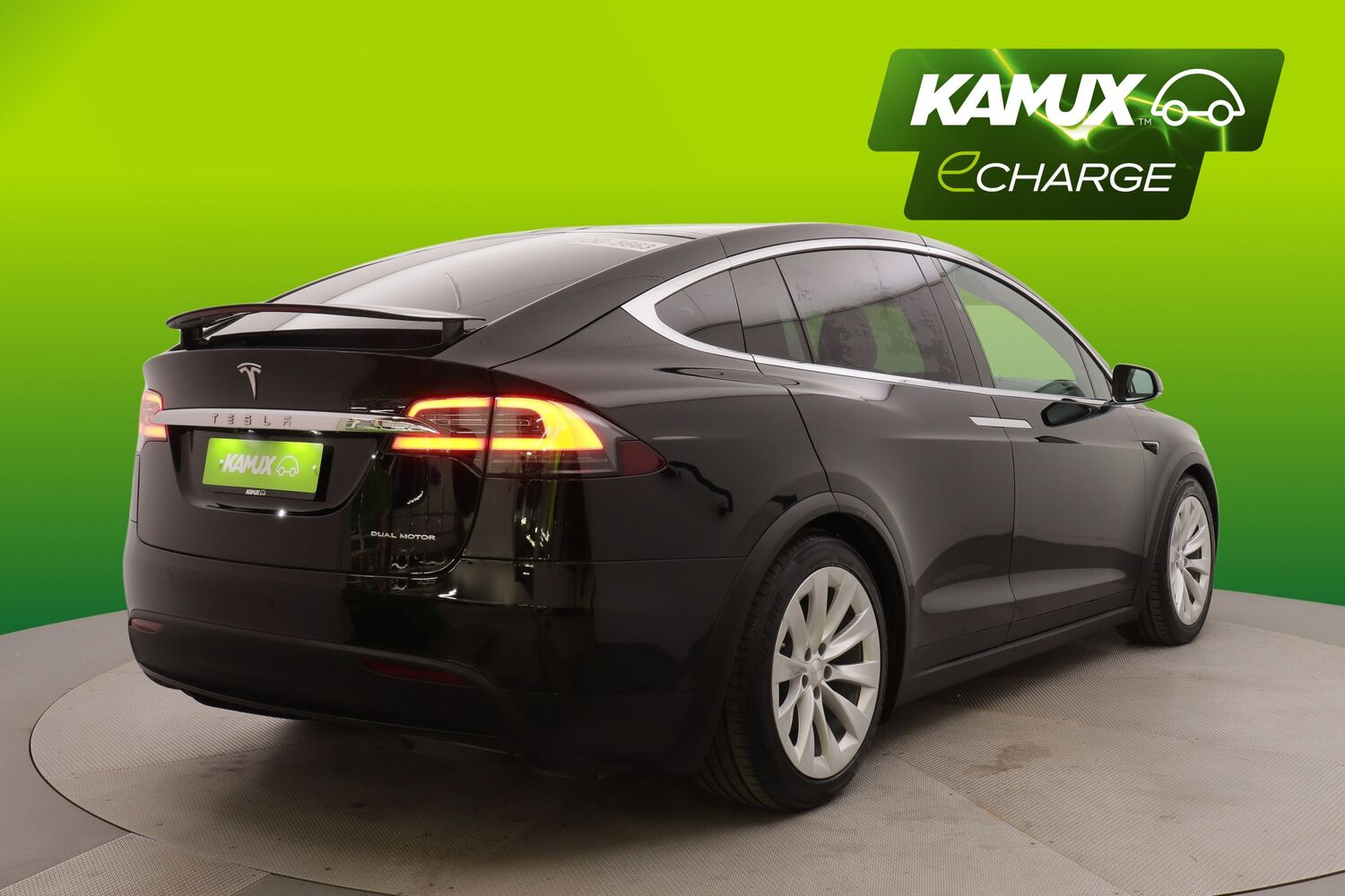 Tesla Model X vaihtoauto