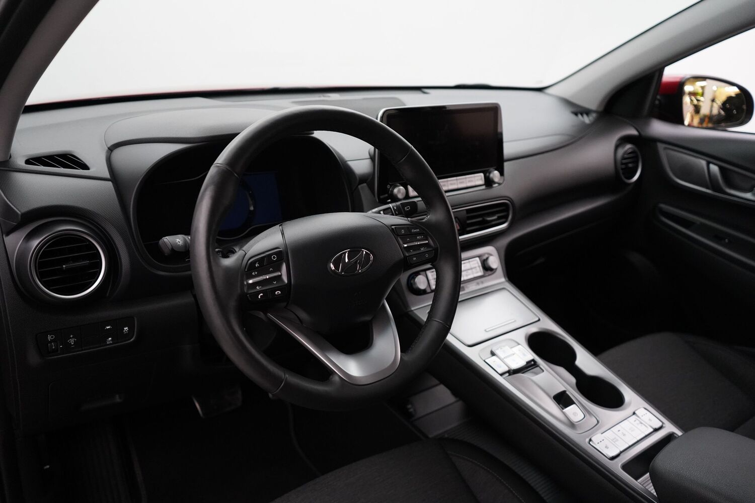 Hyundai Kona vaihtoauto