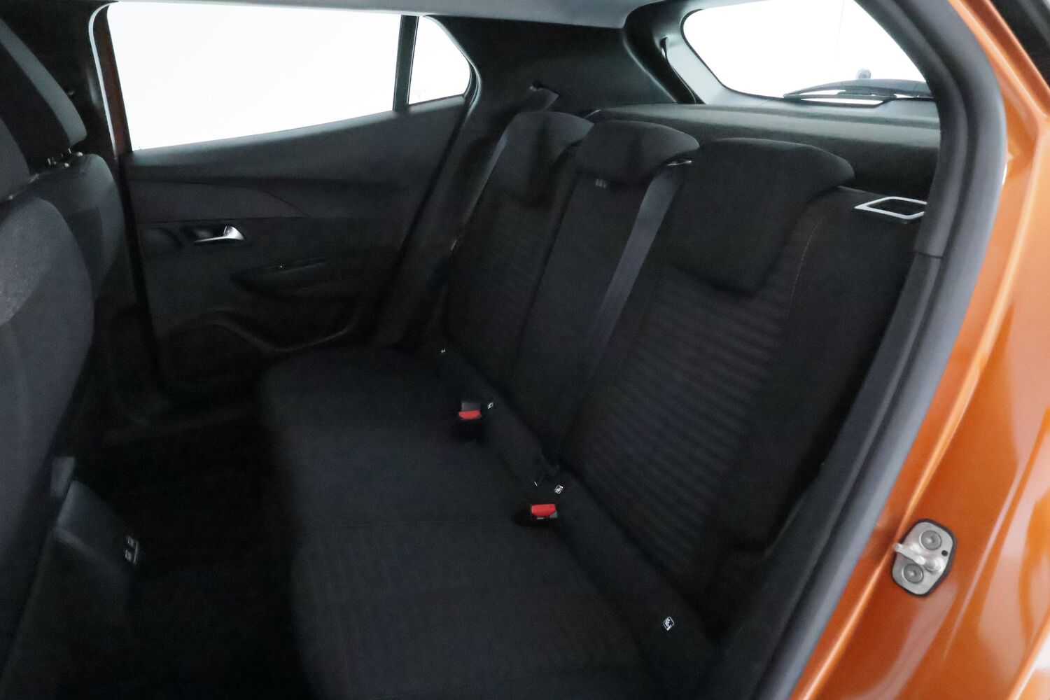 Peugeot e-2008 vaihtoauto