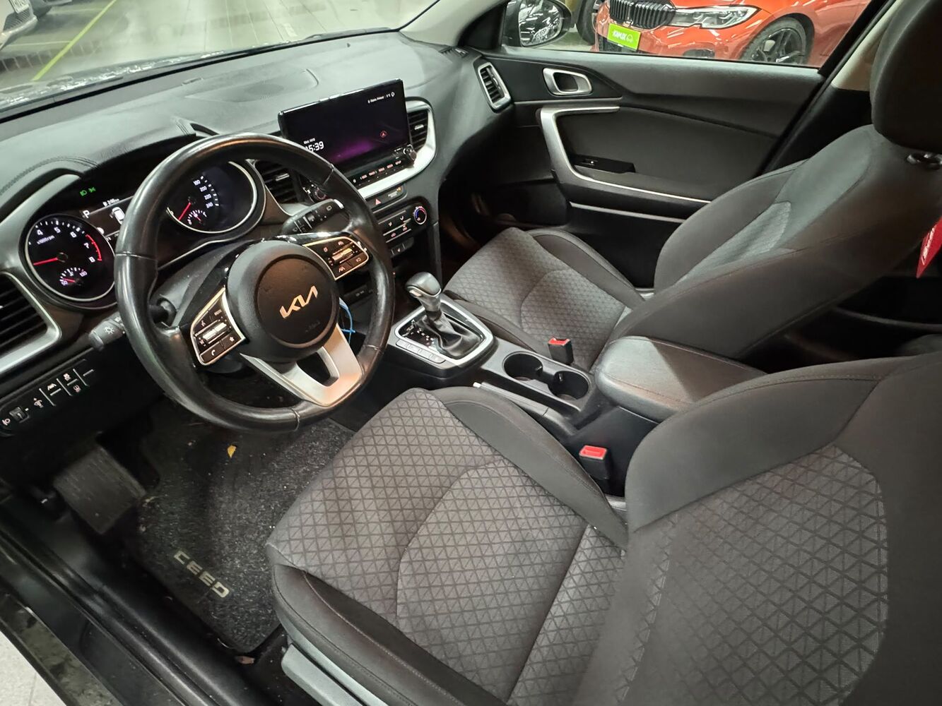 Kia Ceed vaihtoauto
