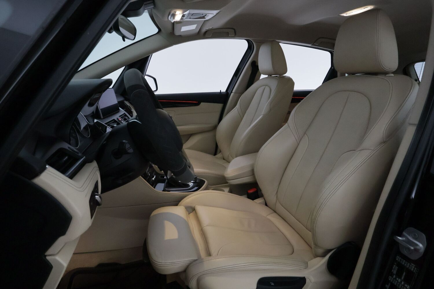 BMW 225 vaihtoauto