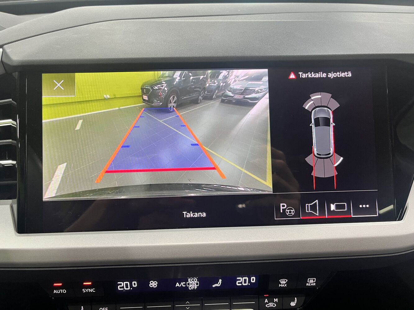 Audi Q4 e-tron vaihtoauto