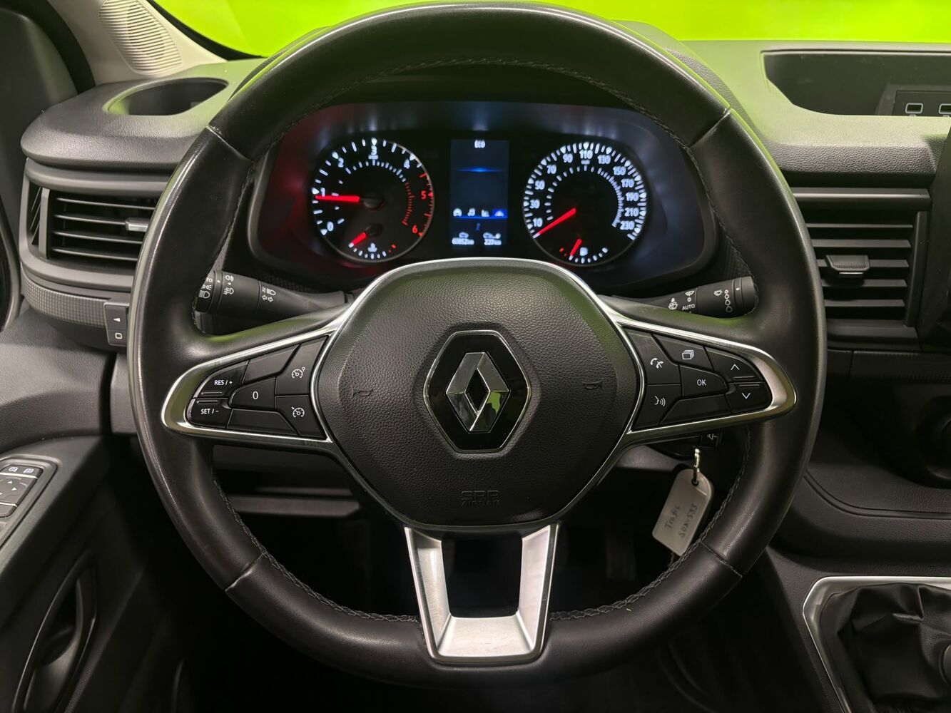 Renault Trafic vaihtoauto