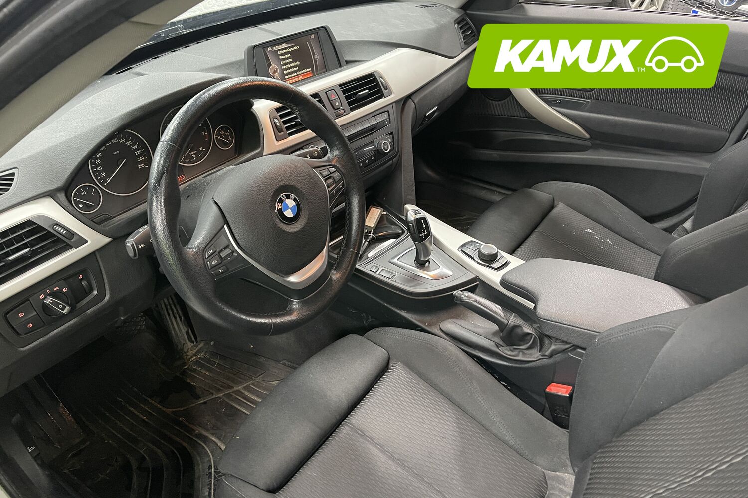 BMW 320 vaihtoauto