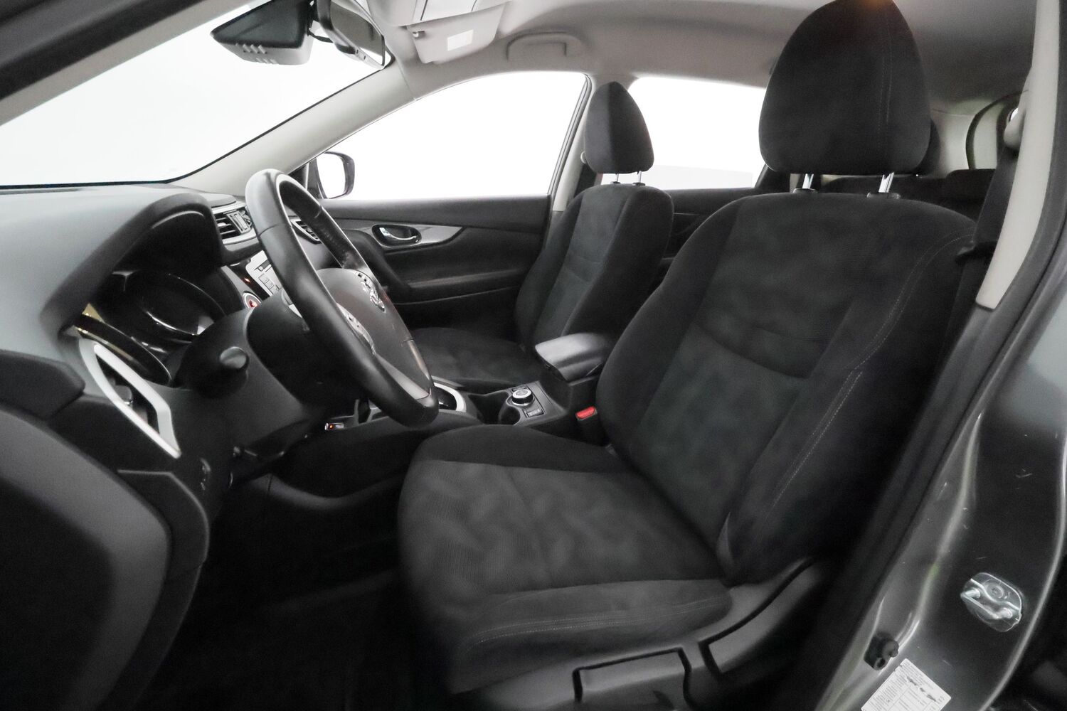 Nissan X-Trail vaihtoauto