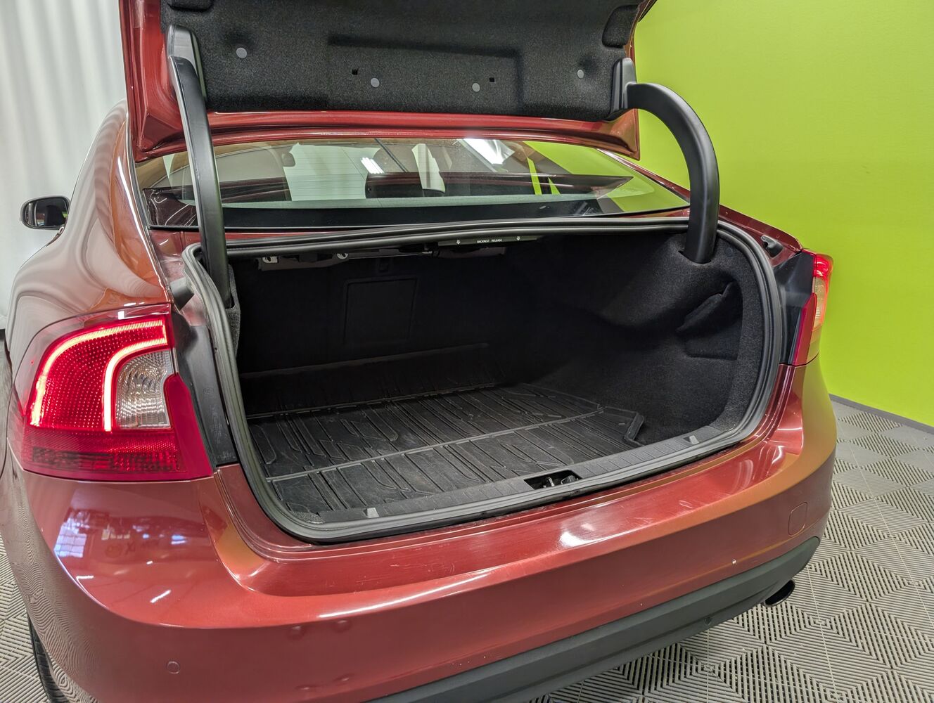 Volvo S60 vaihtoauto