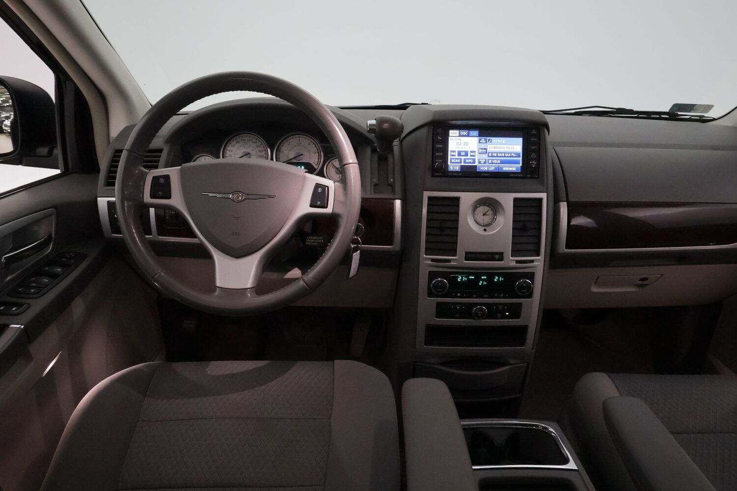 Chrysler Grand Voyager vaihtoauto