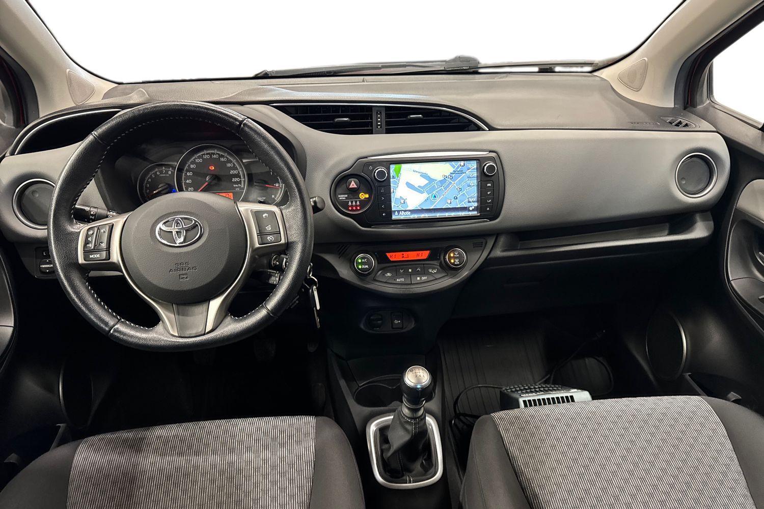 Toyota Yaris vaihtoauto