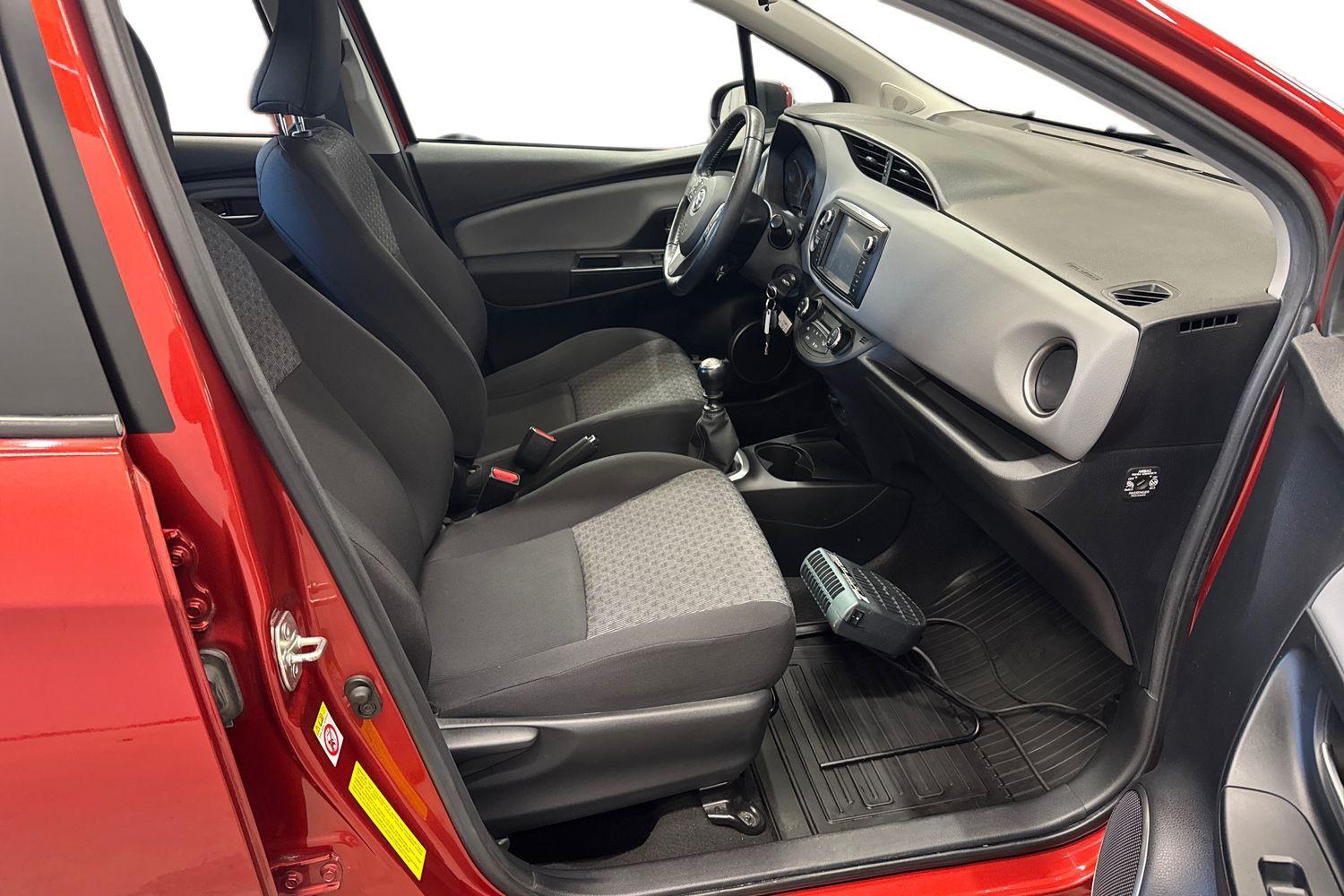 Toyota Yaris vaihtoauto