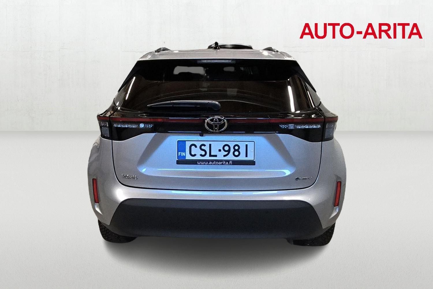 Toyota Yaris Cross vaihtoauto