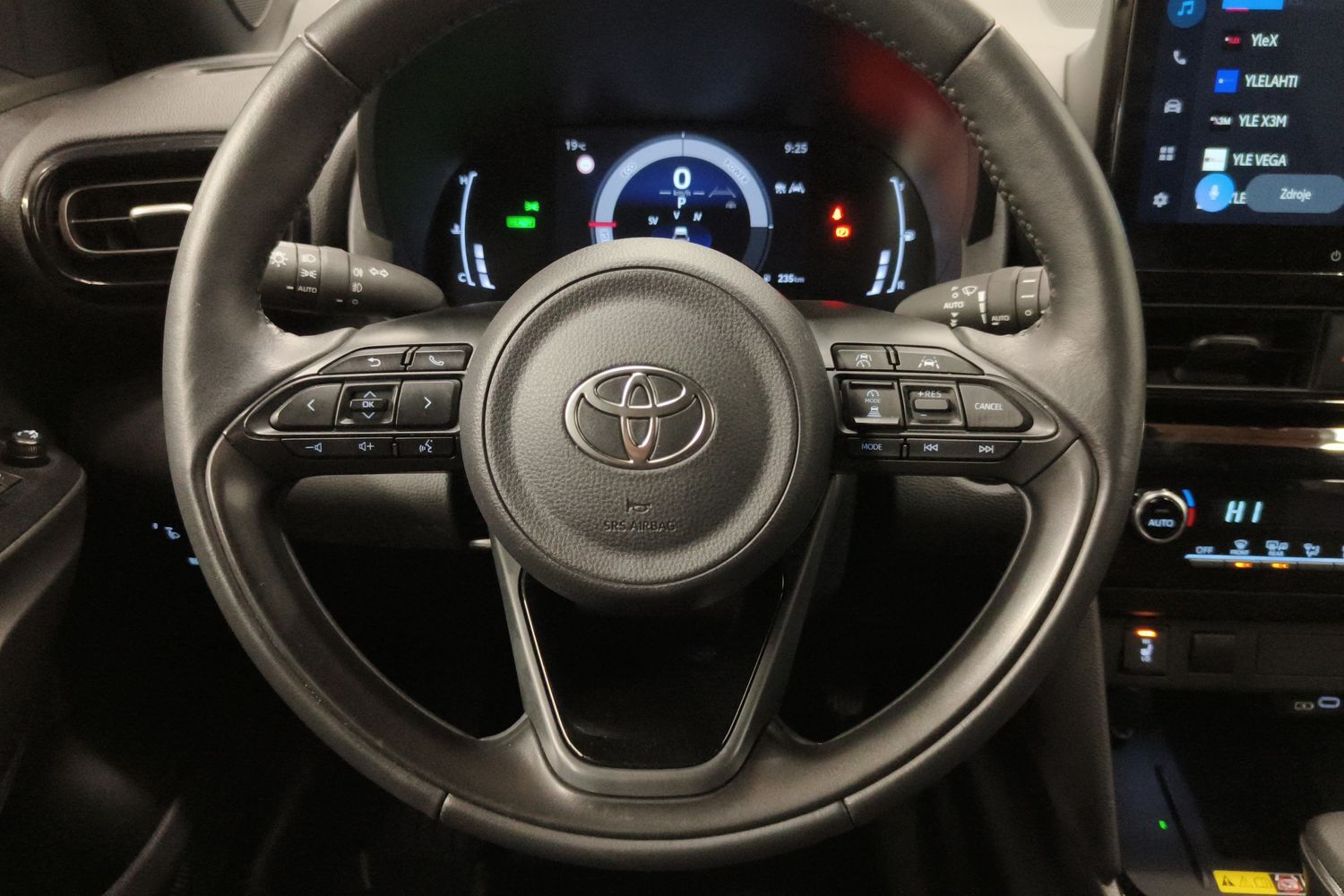 Toyota Yaris Cross vaihtoauto