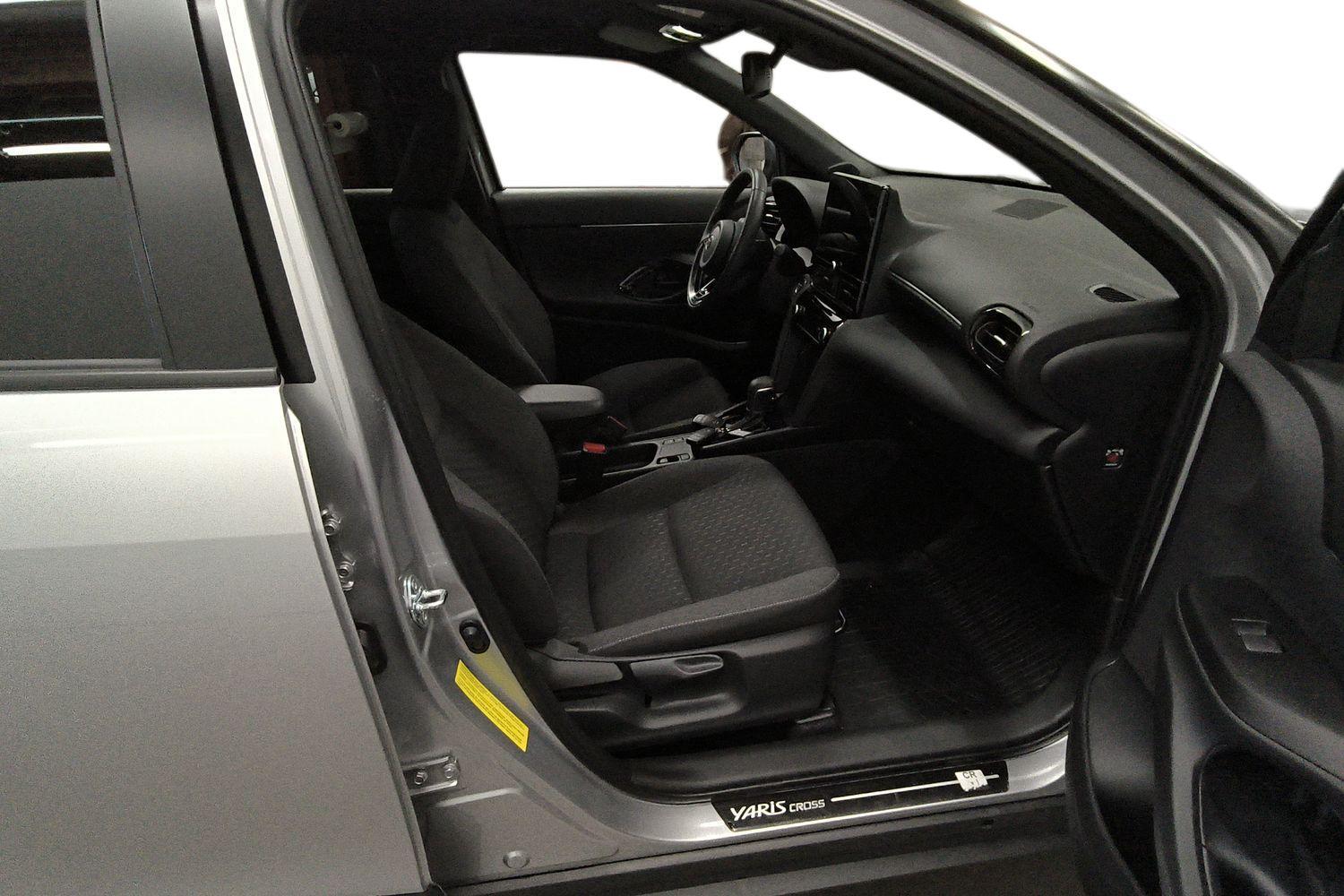 Toyota Yaris Cross vaihtoauto