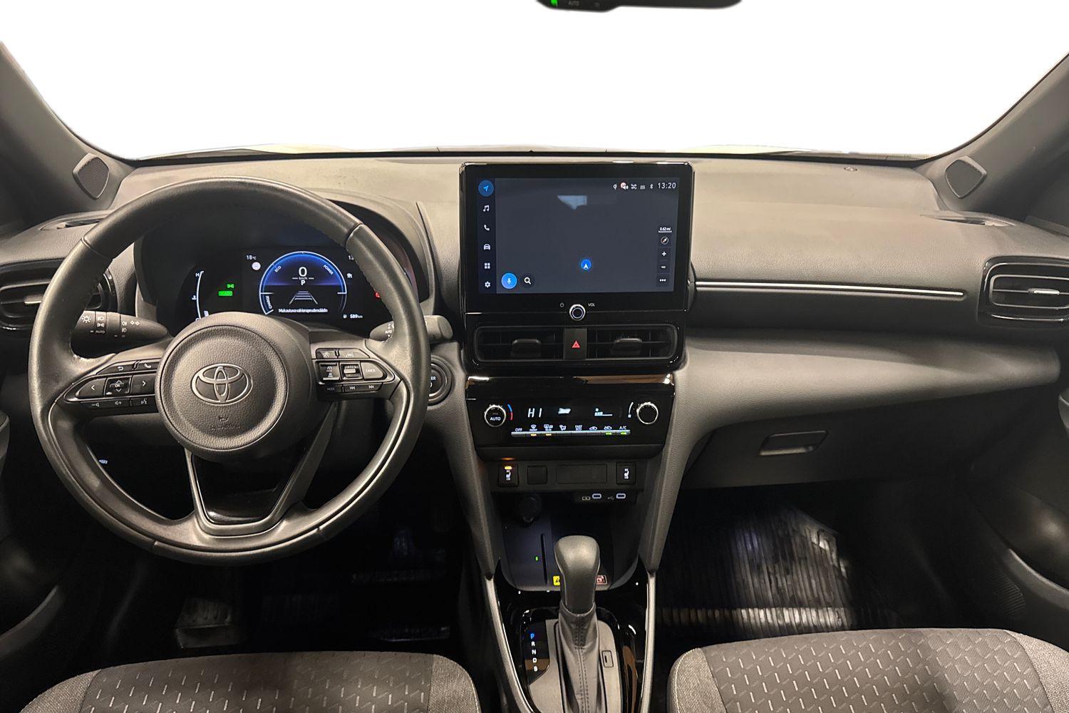 Toyota Yaris Cross vaihtoauto