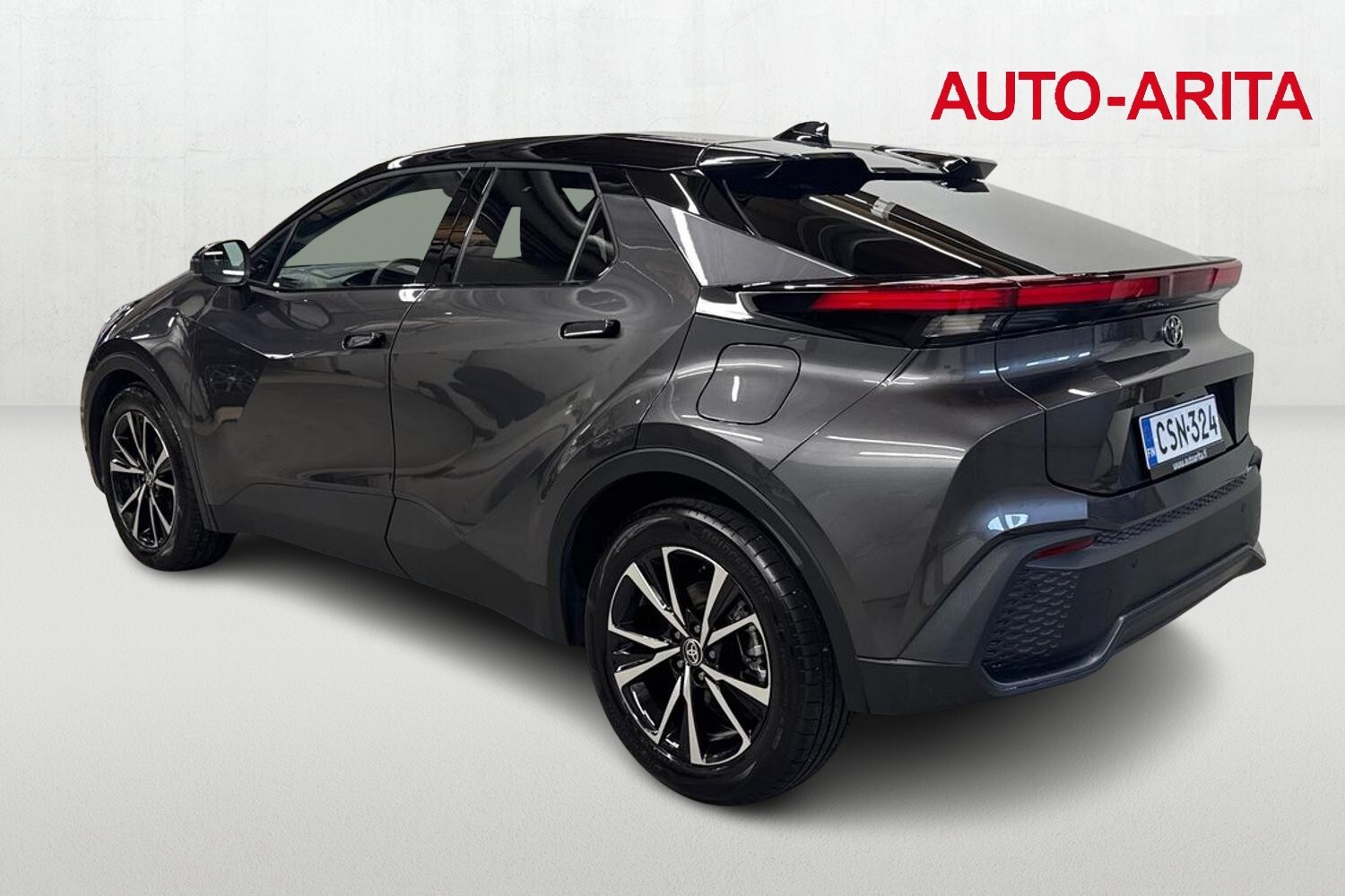 Toyota C-HR vaihtoauto