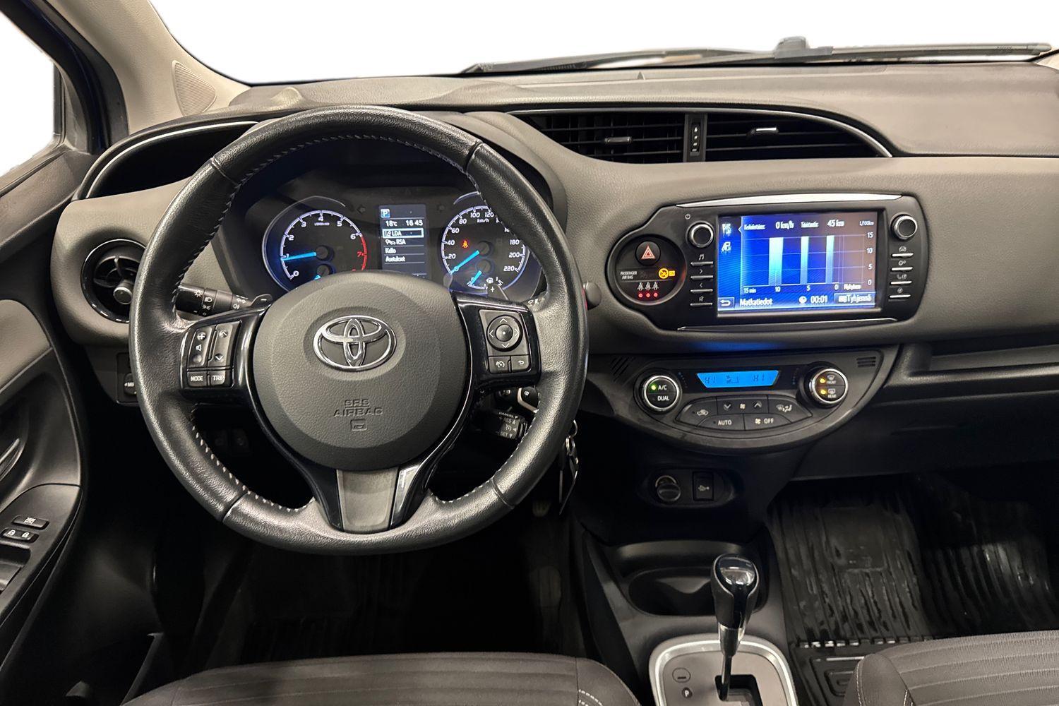 Toyota Yaris vaihtoauto