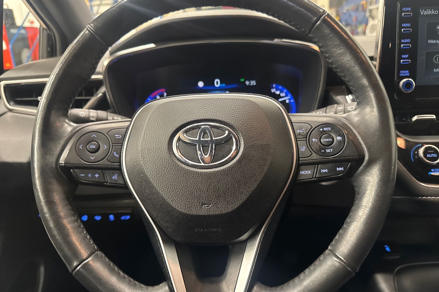 Toyota Corolla vaihtoauto