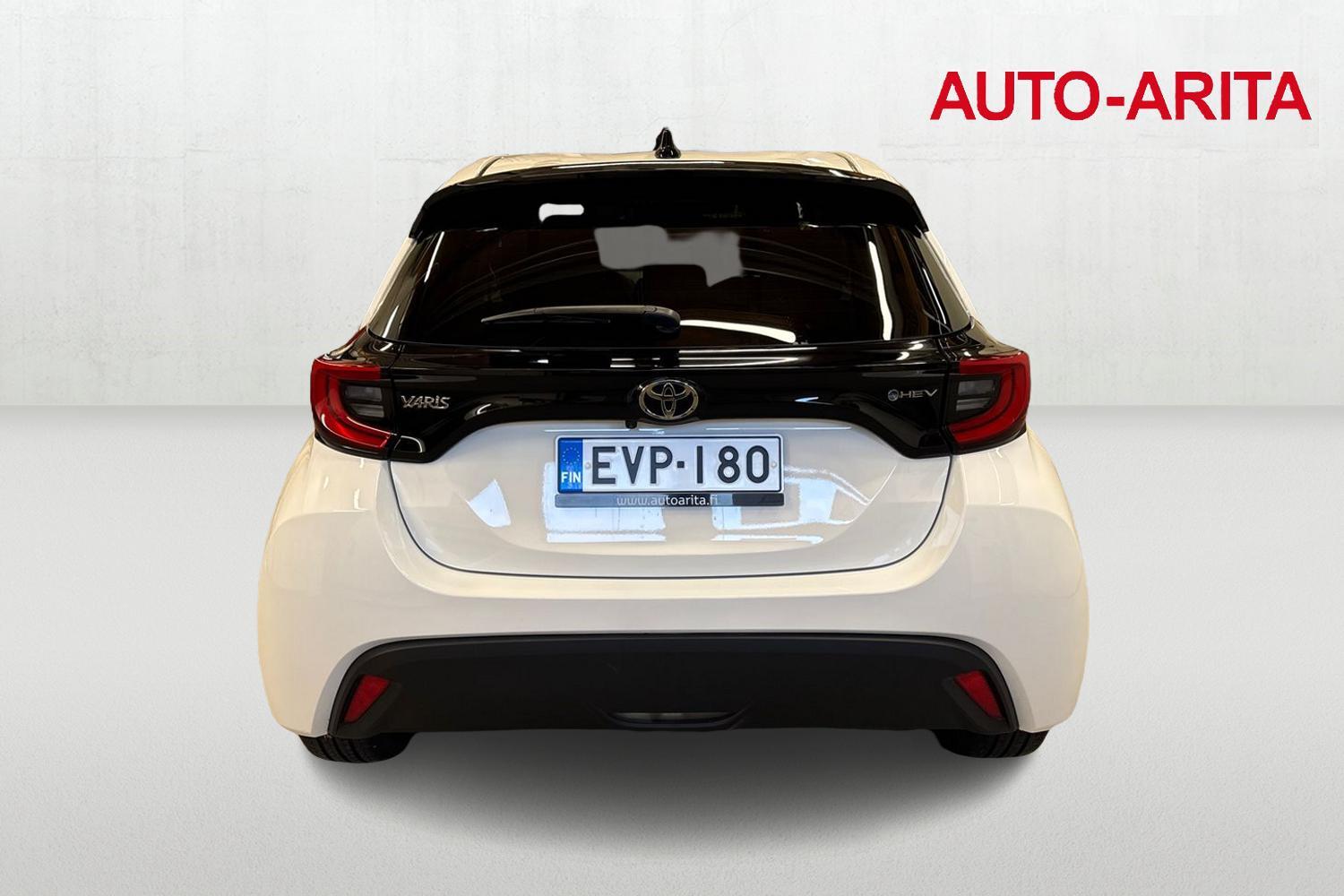 Toyota Yaris vaihtoauto