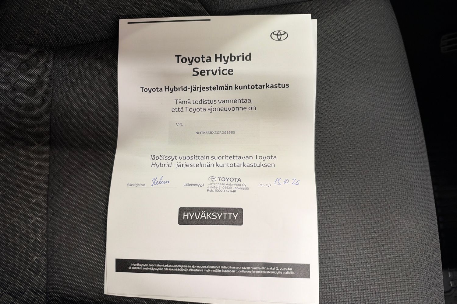 Toyota C-HR vaihtoauto
