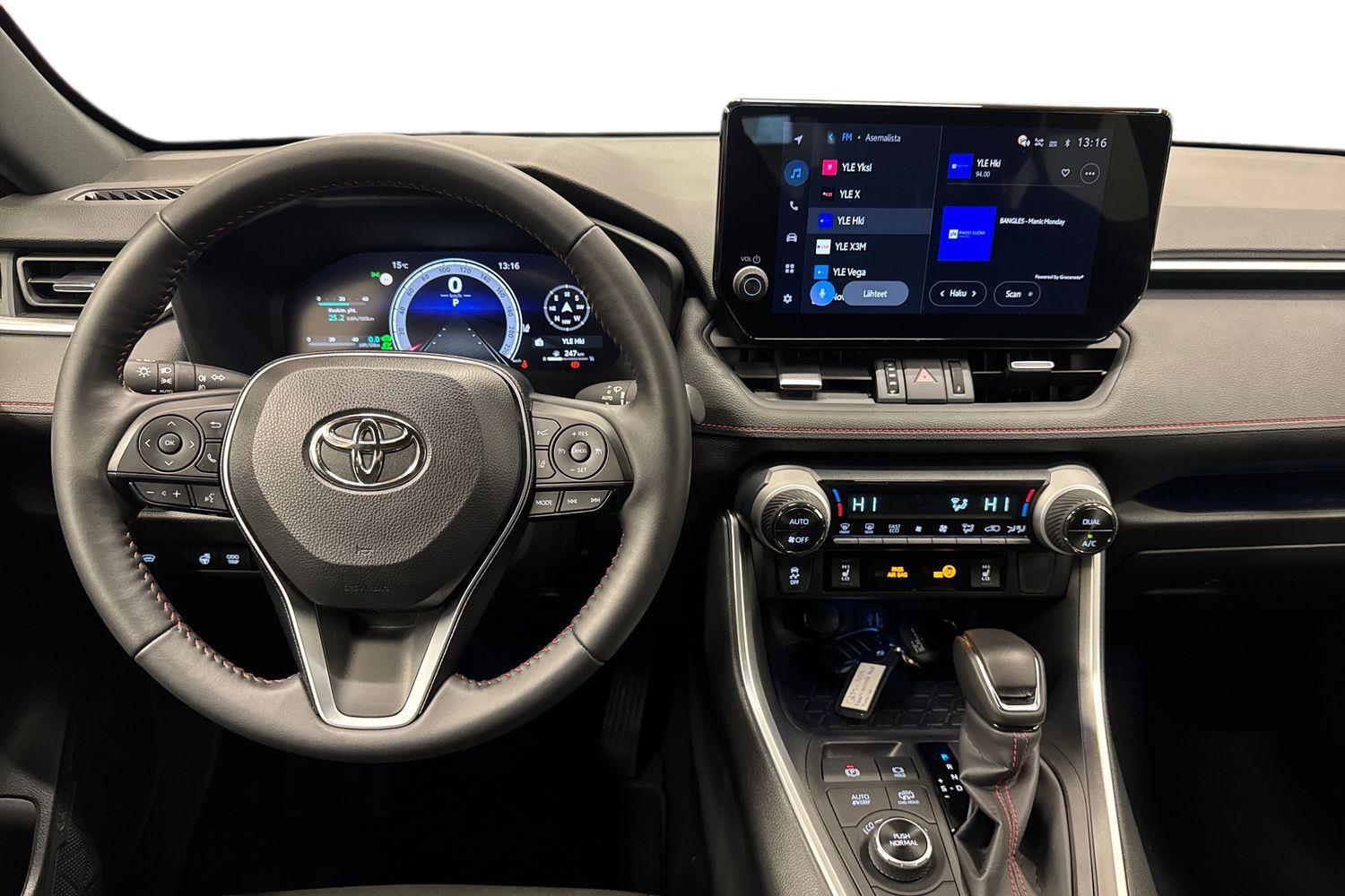 Toyota RAV4 vaihtoauto