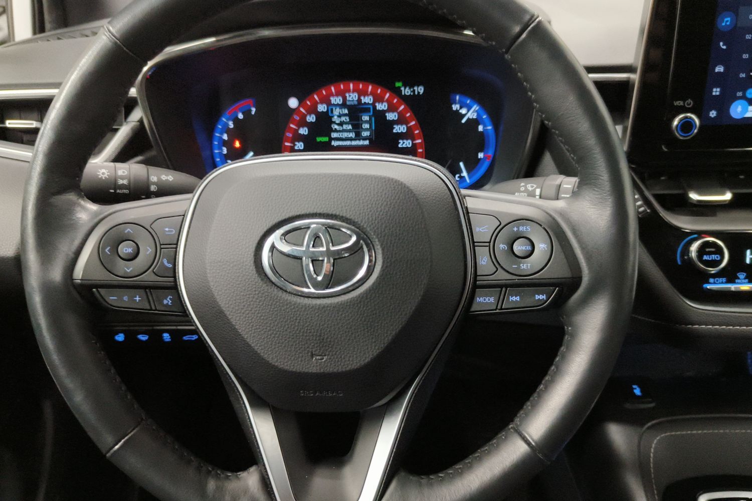 Toyota Corolla vaihtoauto