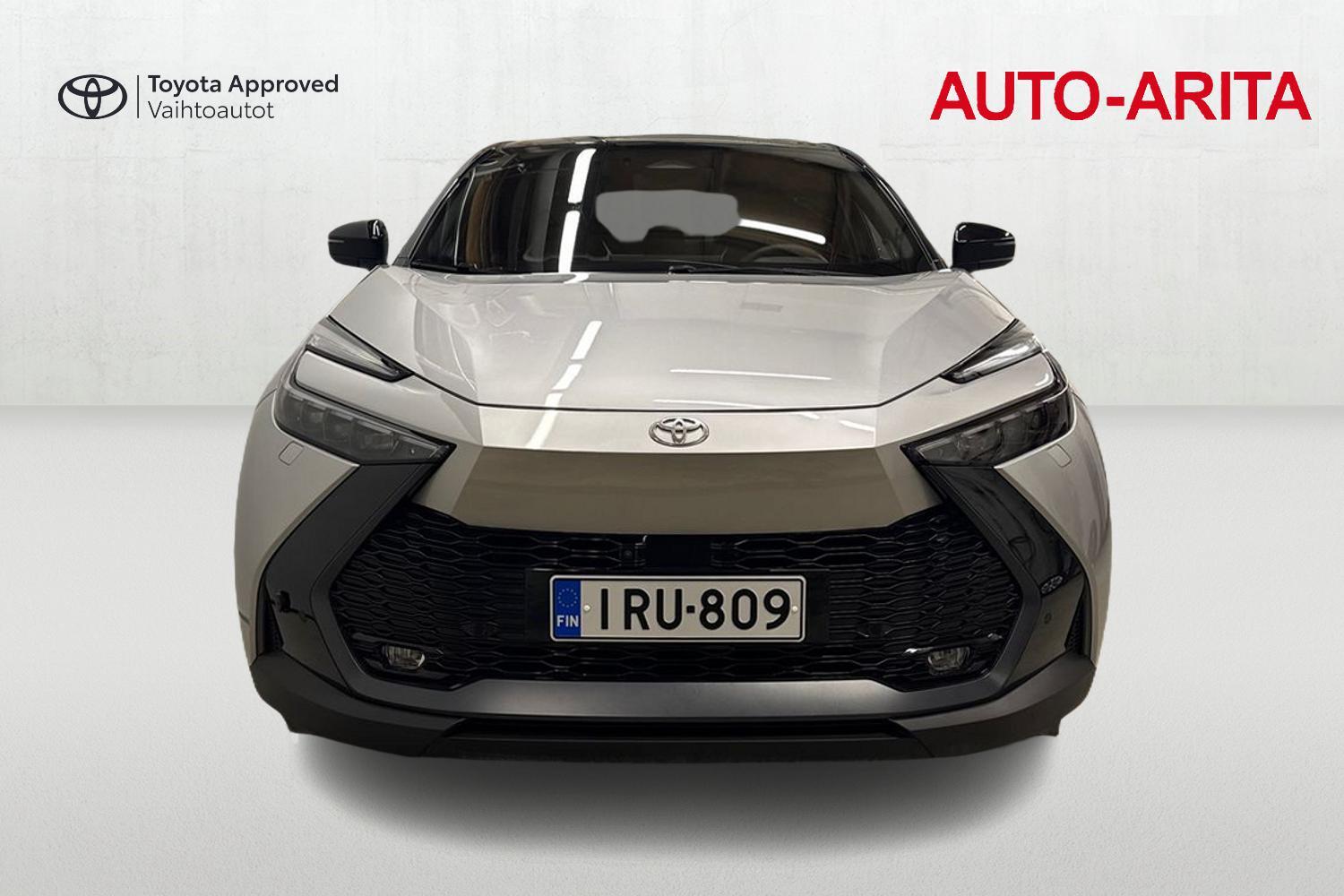 Toyota C-HR vaihtoauto