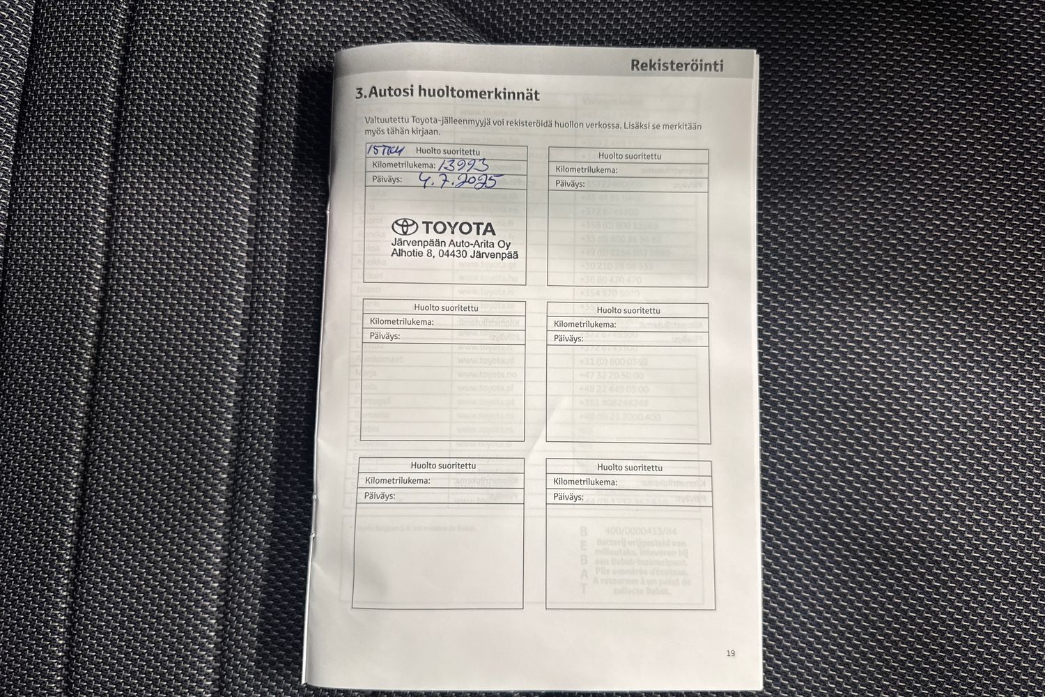 Toyota C-HR vaihtoauto