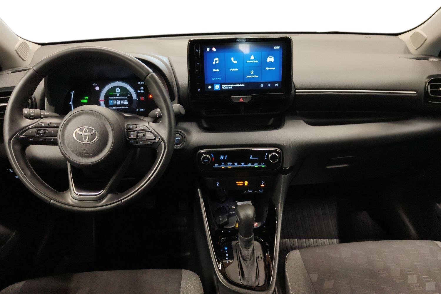 Toyota Yaris vaihtoauto
