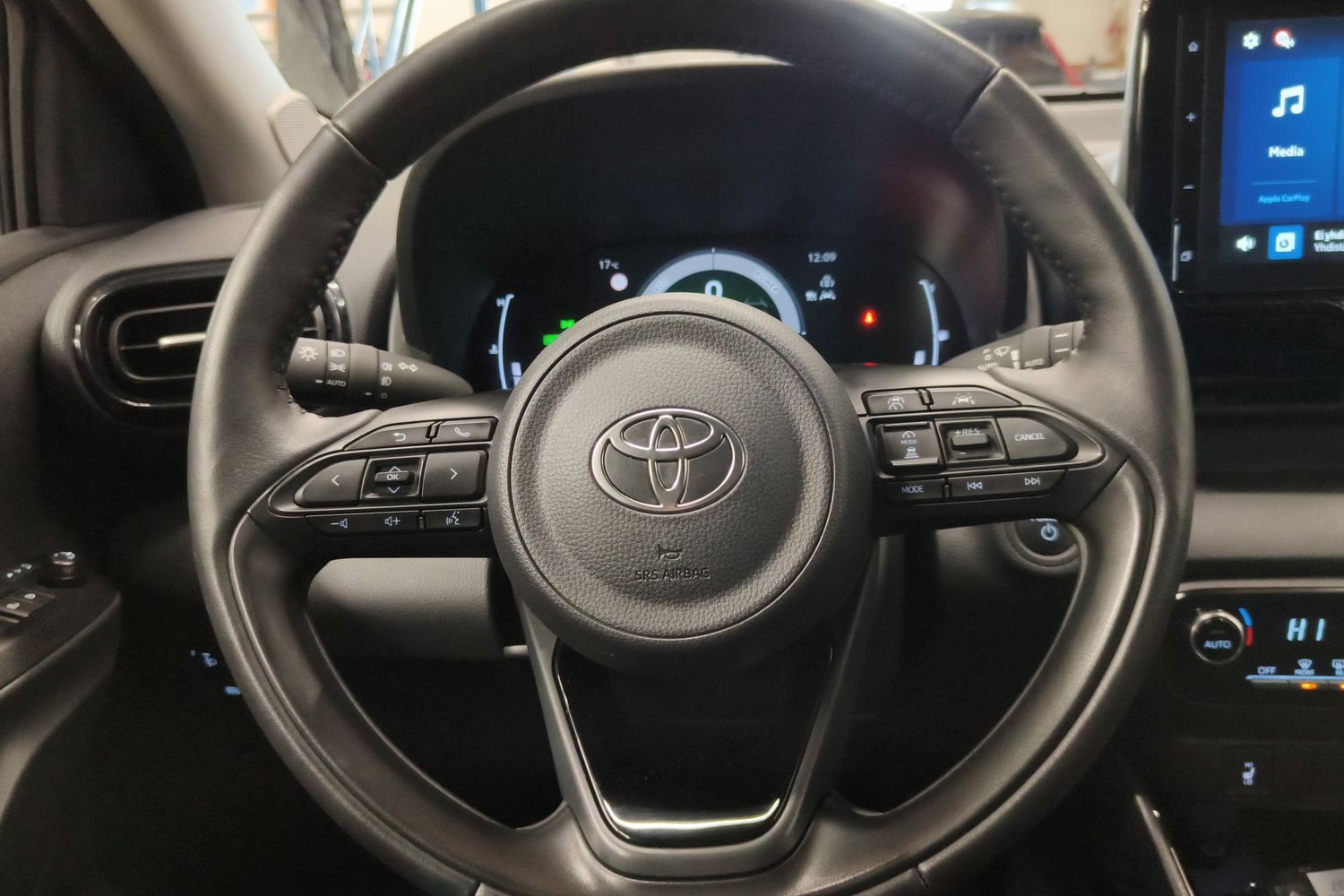 Toyota Yaris vaihtoauto