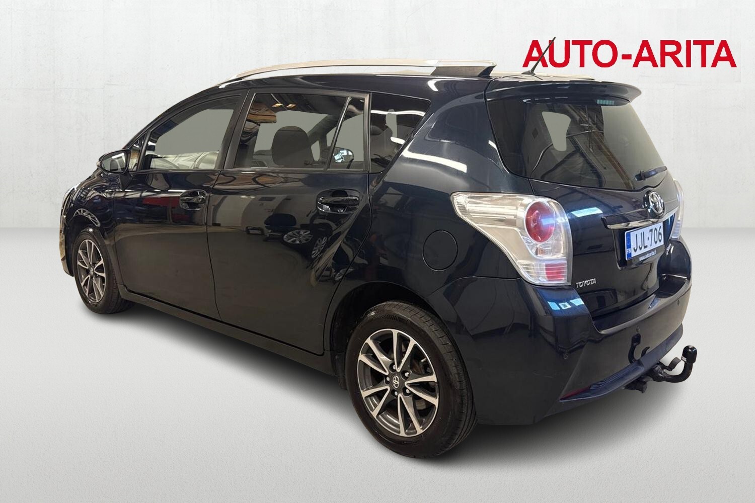 Toyota Verso vaihtoauto