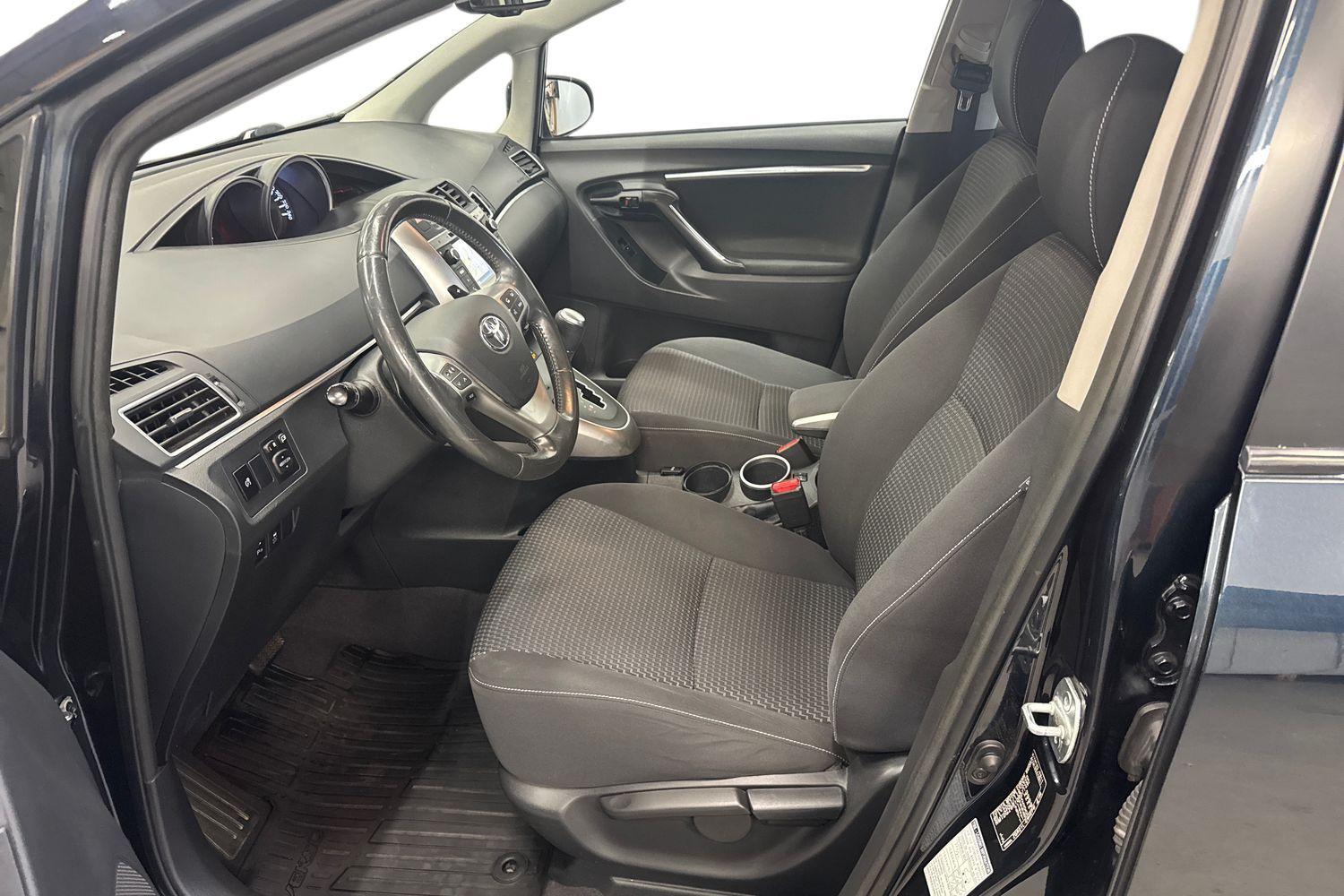 Toyota Verso vaihtoauto