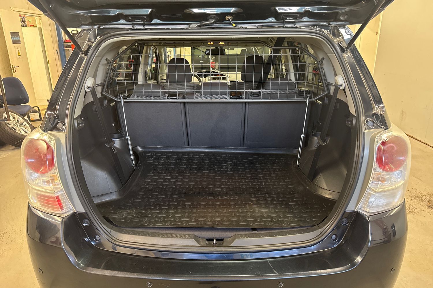 Toyota Verso vaihtoauto