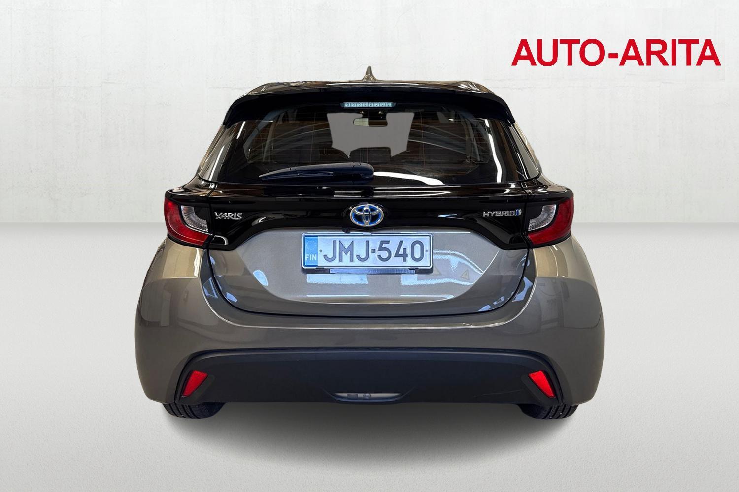 Toyota Yaris vaihtoauto