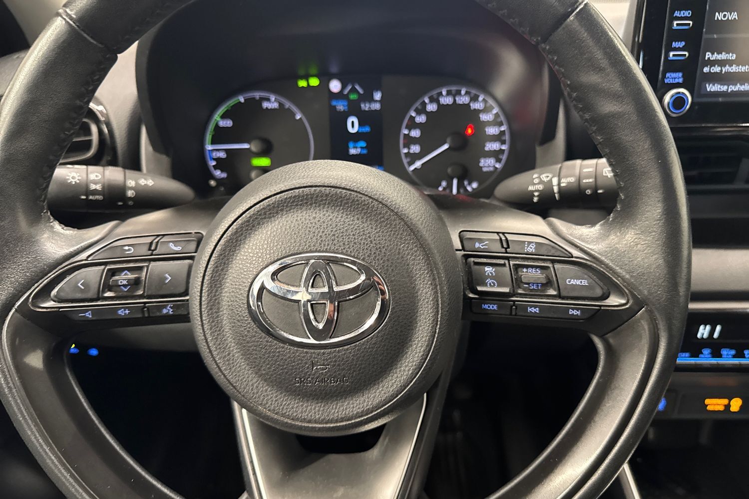 Toyota Yaris vaihtoauto