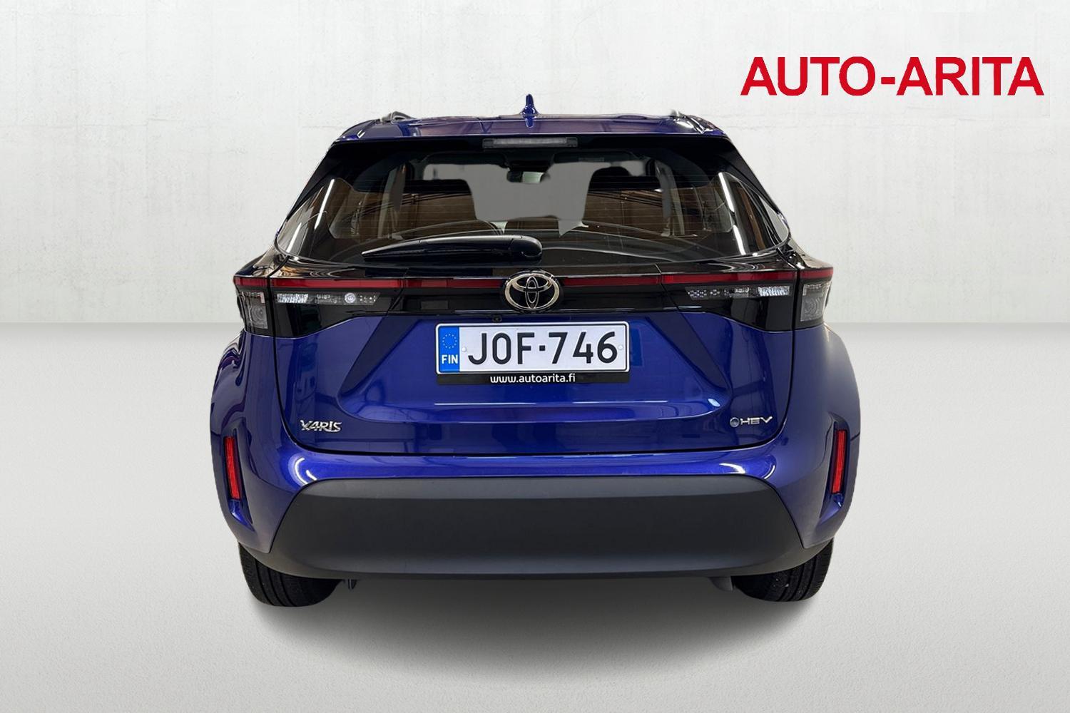 Toyota Yaris Cross vaihtoauto