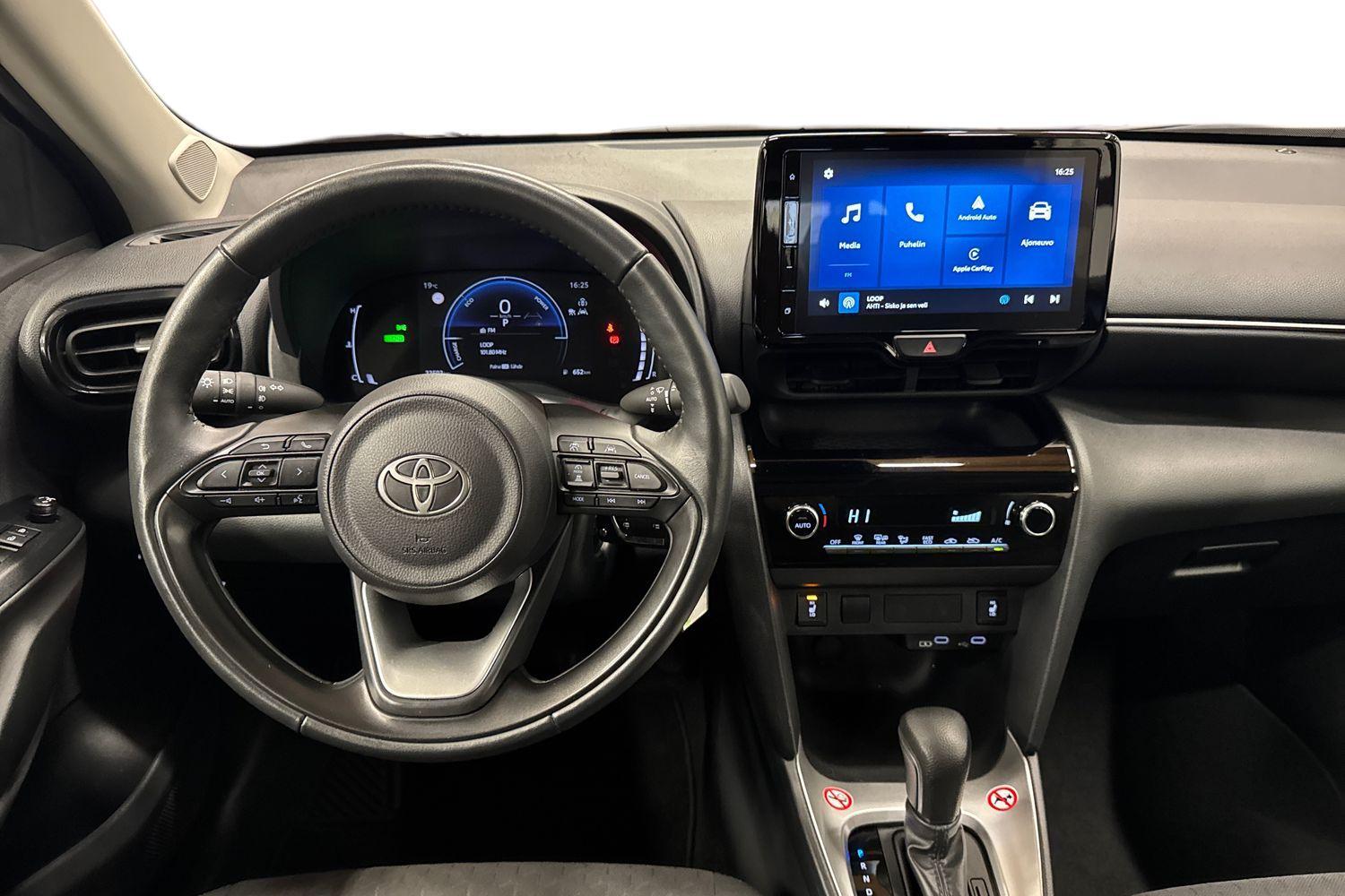 Toyota Yaris Cross vaihtoauto