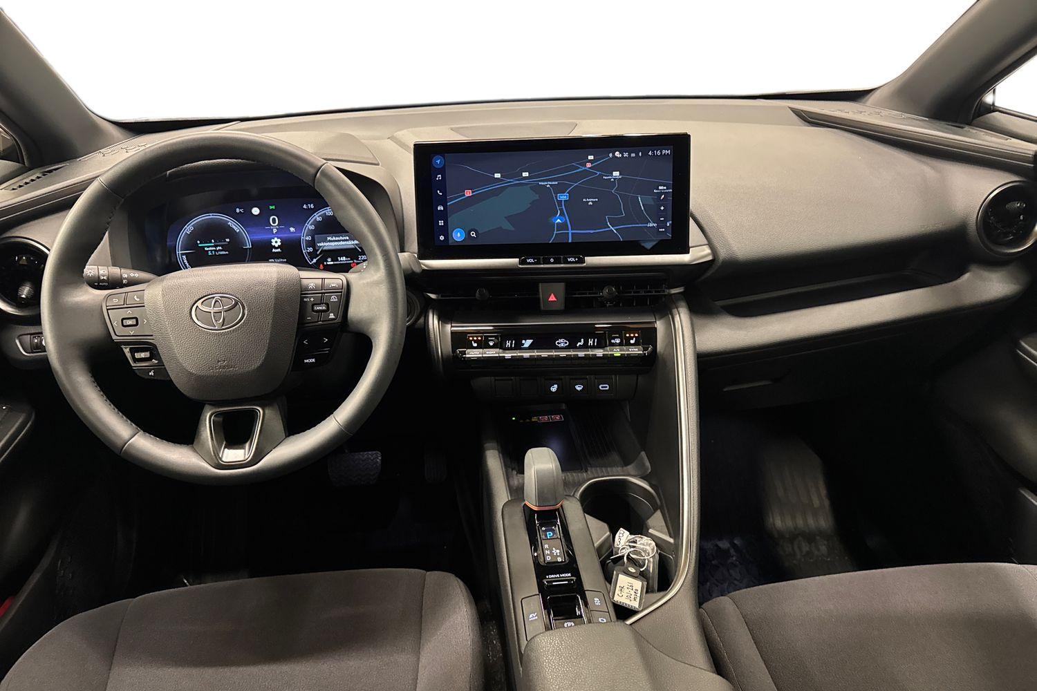 Toyota C-HR vaihtoauto