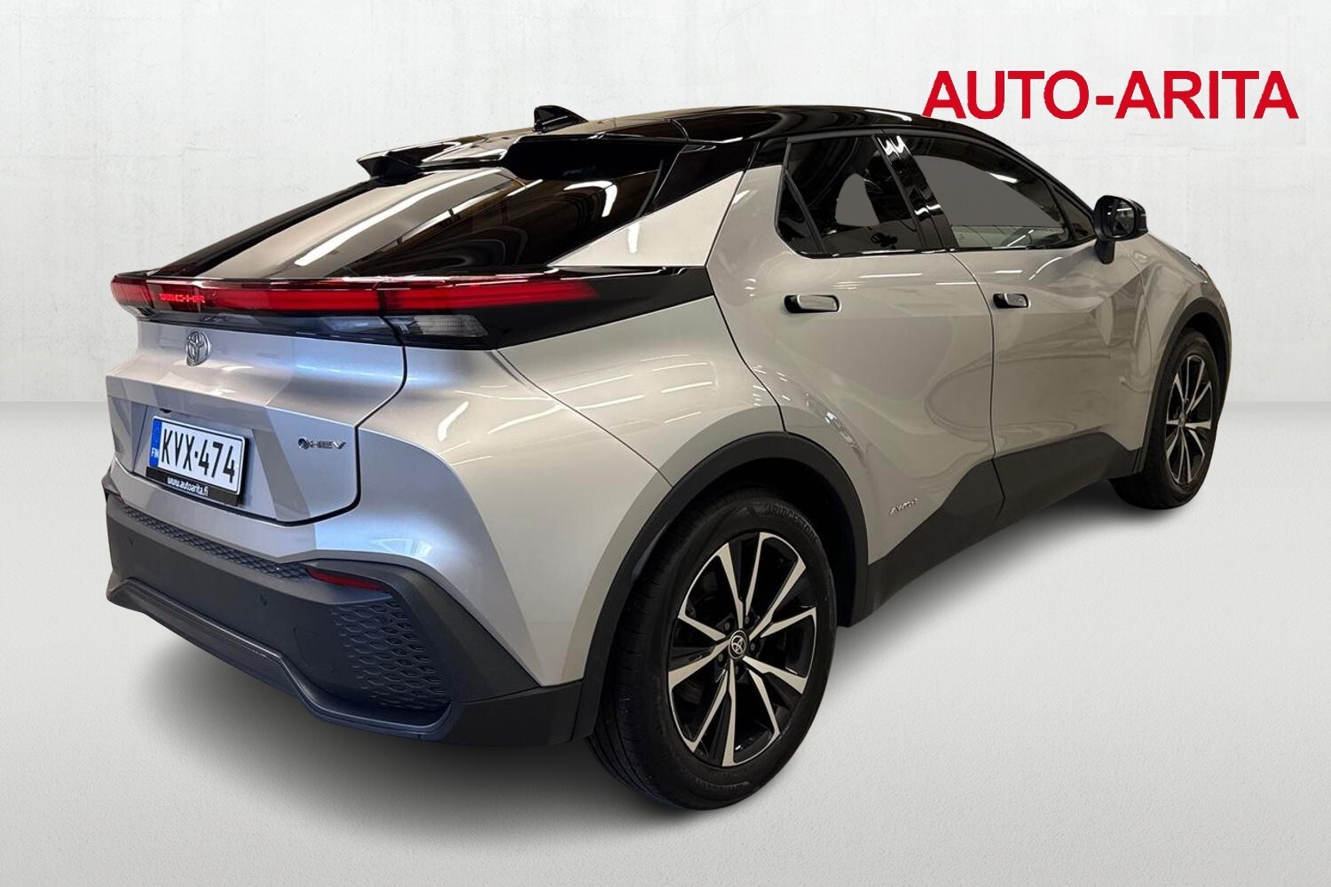 Toyota C-HR vaihtoauto