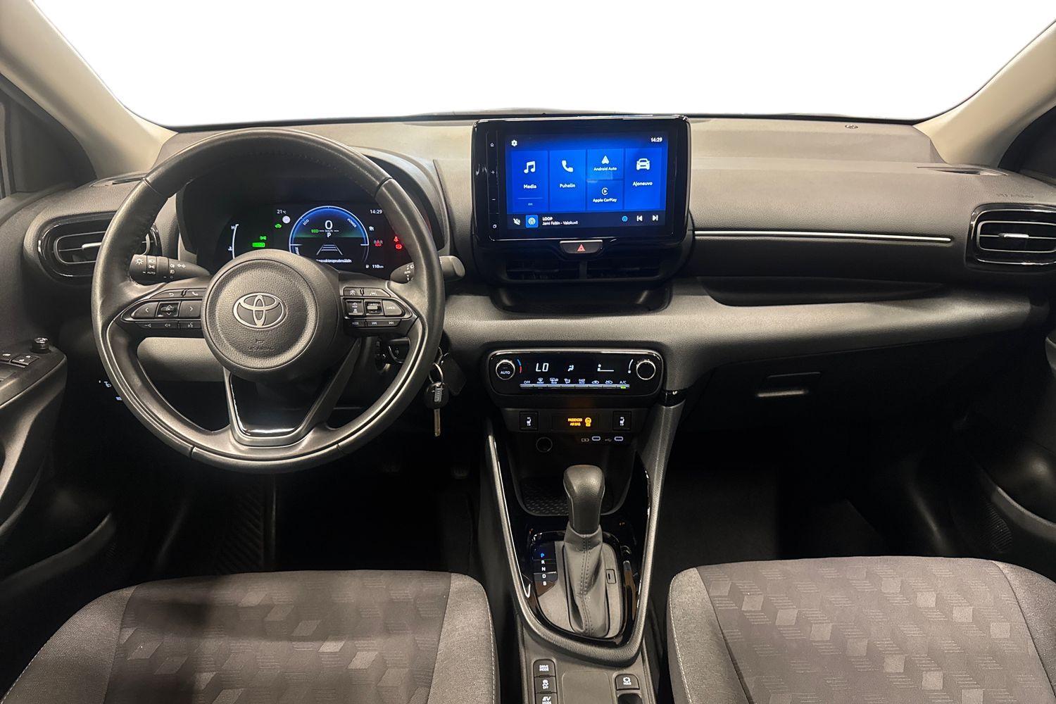 Toyota Yaris vaihtoauto