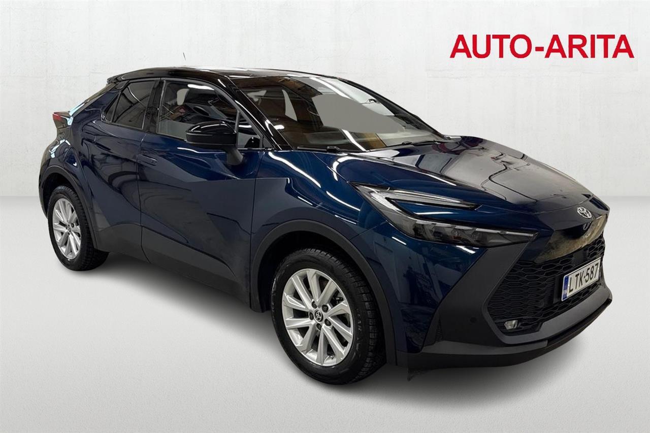 Toyota C-HR vaihtoauto