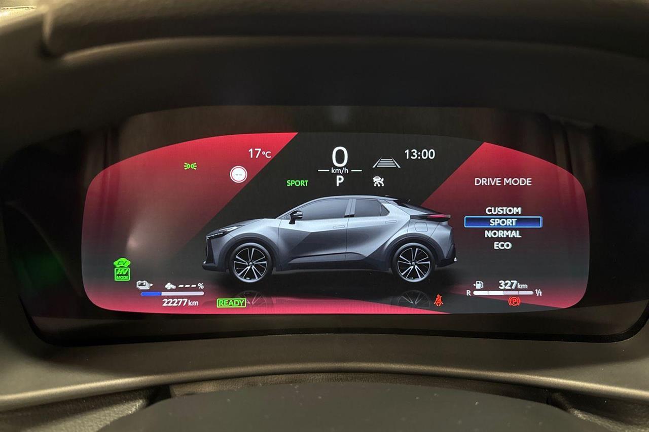 Toyota C-HR vaihtoauto