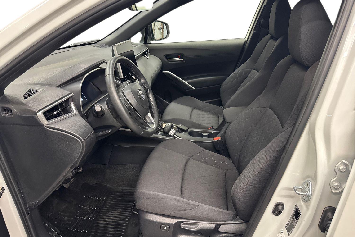 Toyota Corolla Cross vaihtoauto
