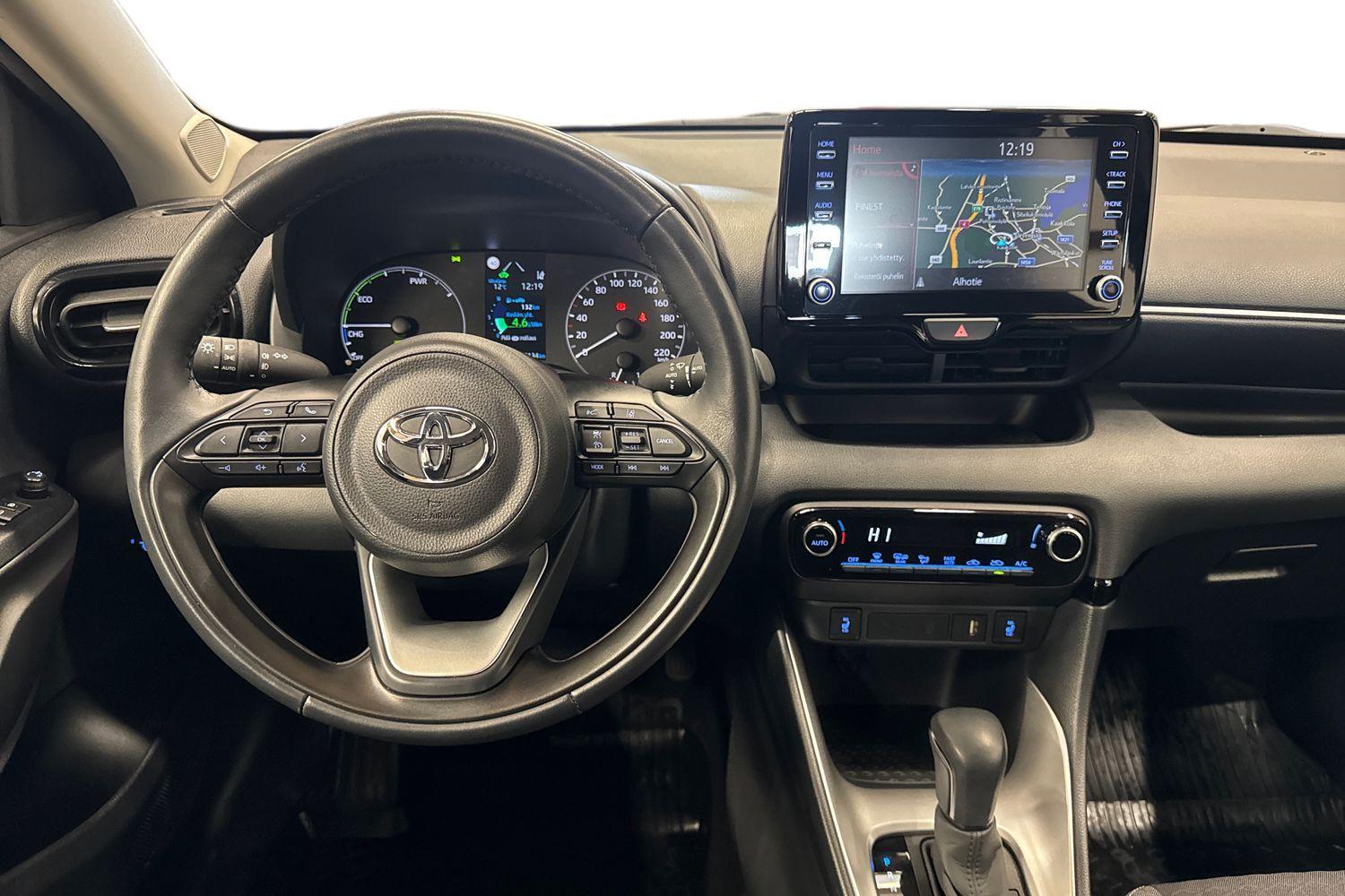 Toyota Yaris vaihtoauto