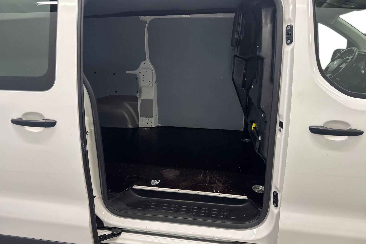Toyota Proace vaihtoauto