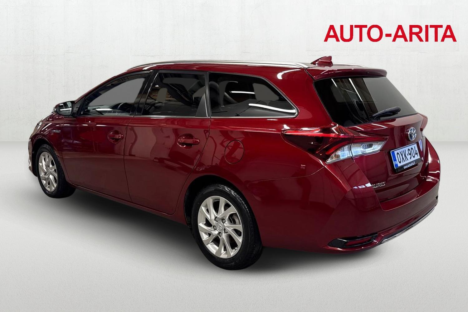 Toyota Auris vaihtoauto