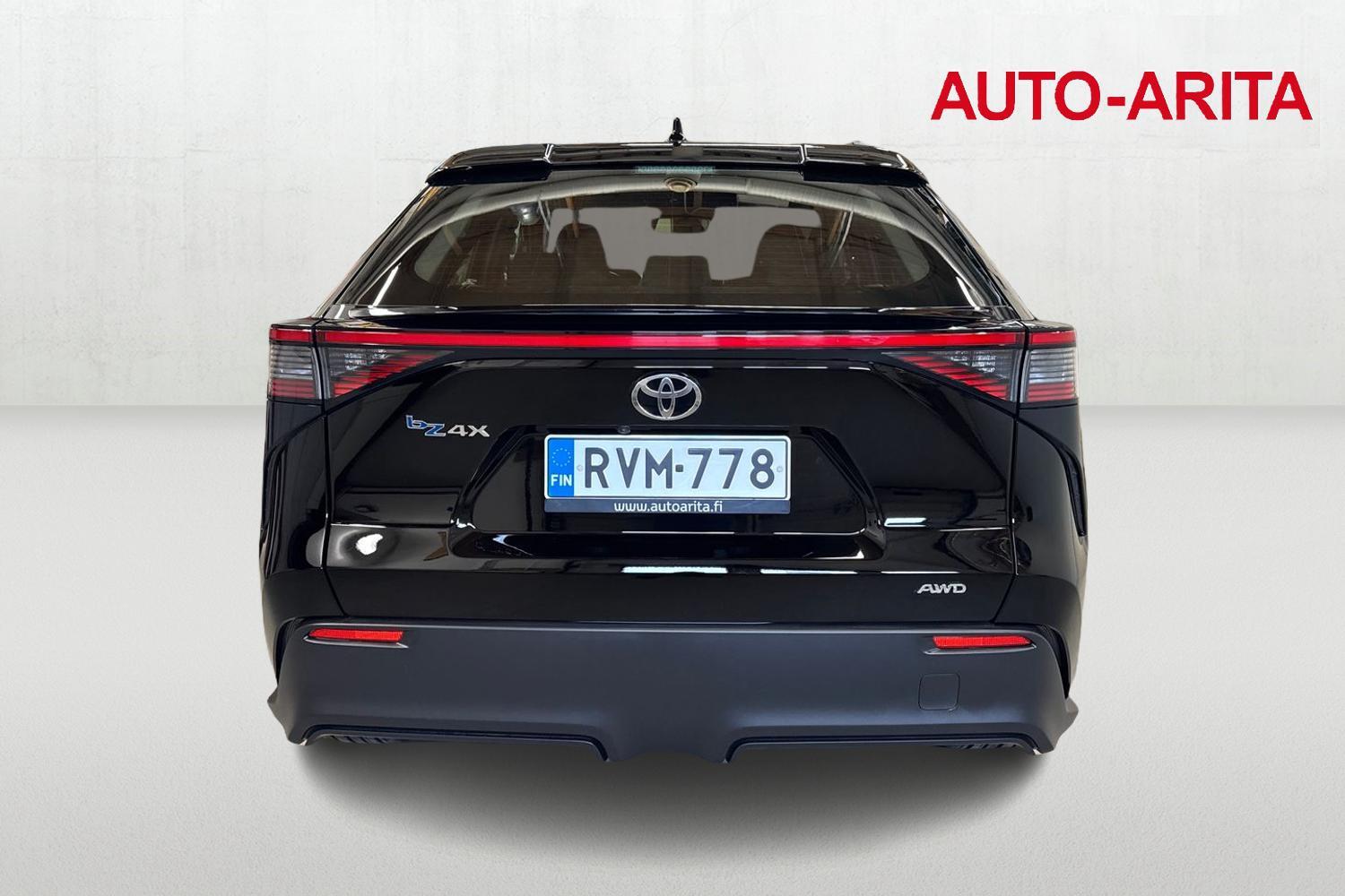 Toyota bZ4X vaihtoauto
