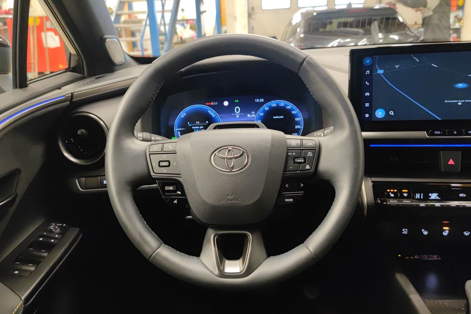 Toyota C-HR vaihtoauto
