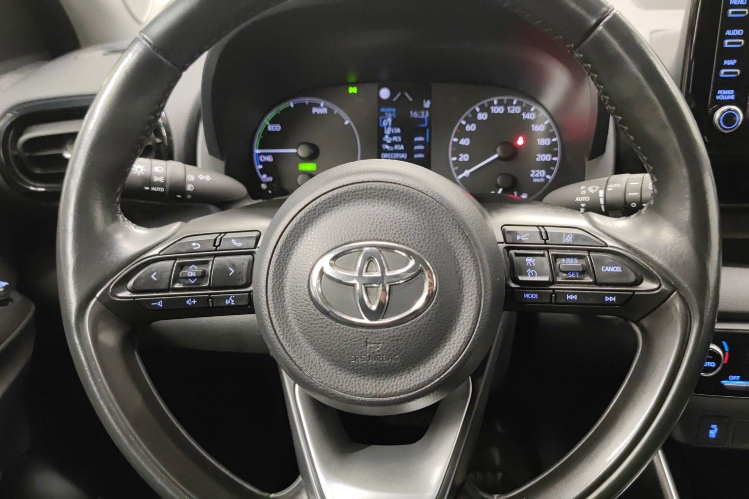Toyota Yaris vaihtoauto