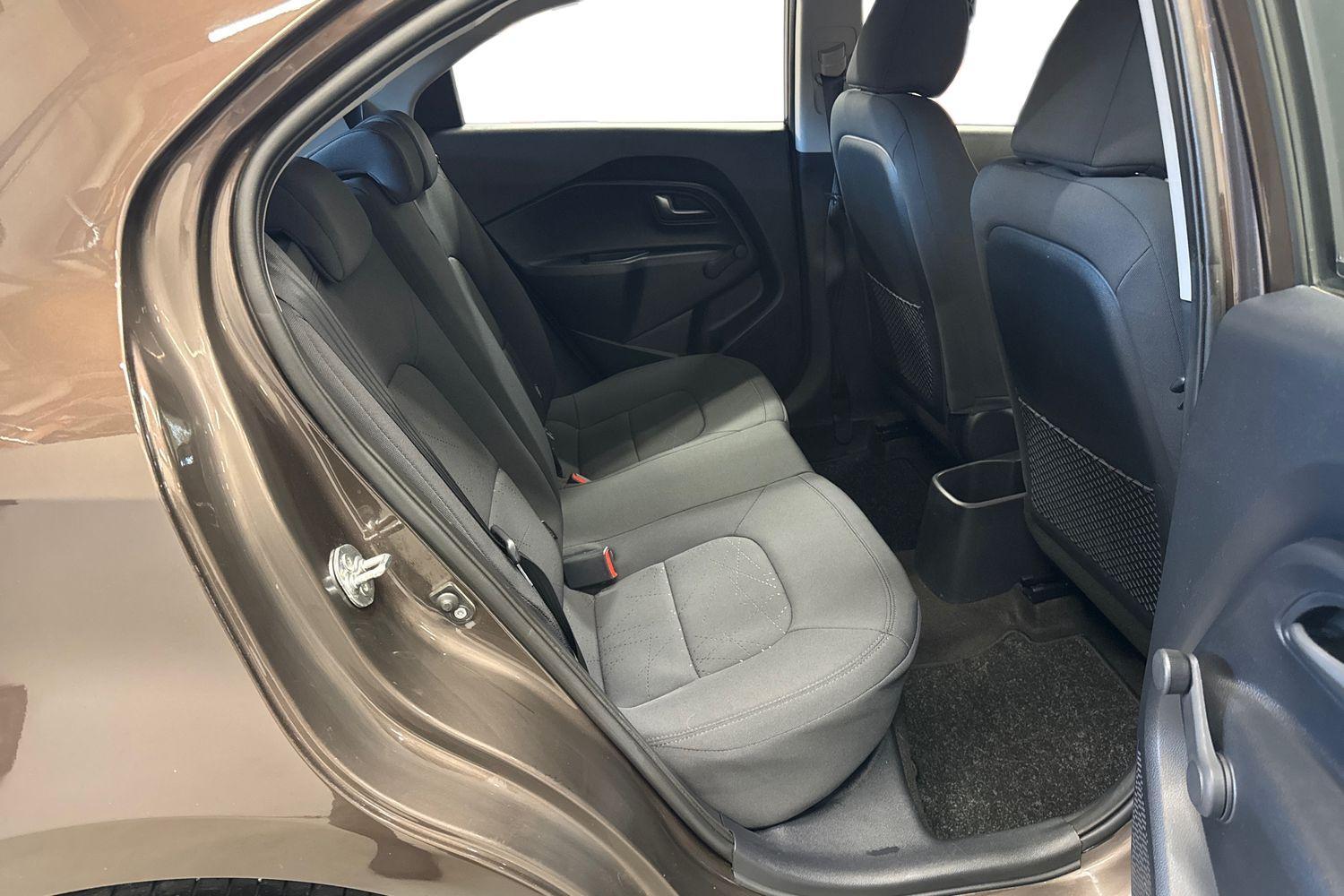 Kia Rio vaihtoauto